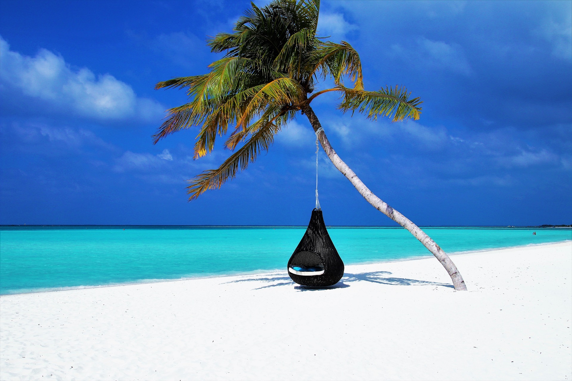 Remote islands with sandy beaches - Maldives